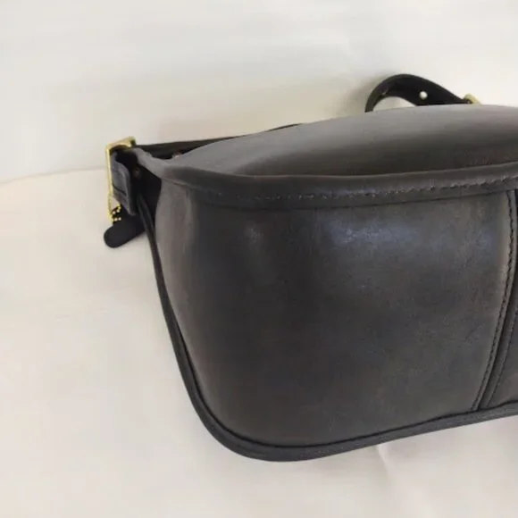 Coach Vintage Black Leather Legacy Janice Crossbody - Picture 12 of 15